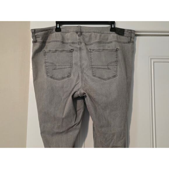 American Eagle Hi-Rise Jegging Womens Size 16 Short Gray Distressed Ripped - Picture 5 of 9